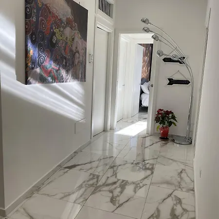 Terrazza Annunziata 4*