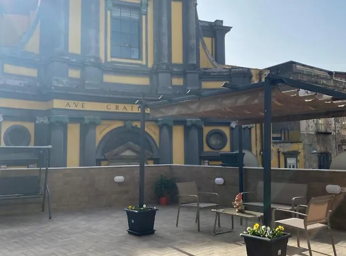 Konukevi Terrazza Annunziata