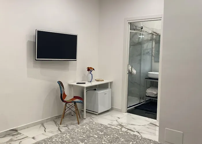 Terrazza Annunziata 招待所 4*