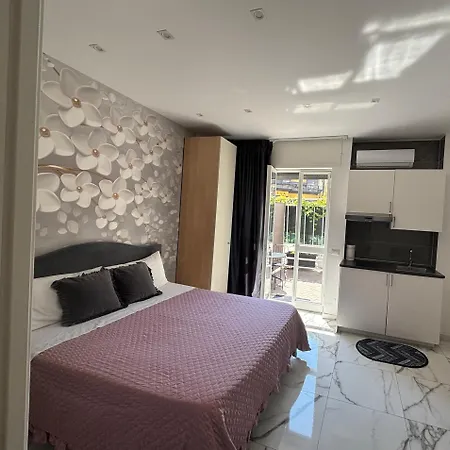 Terrazza Annunziata 4*